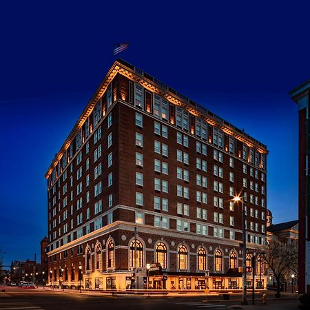 The Yorktowne Hotel, Tapestry Collection By Hilton Экстерьер фото