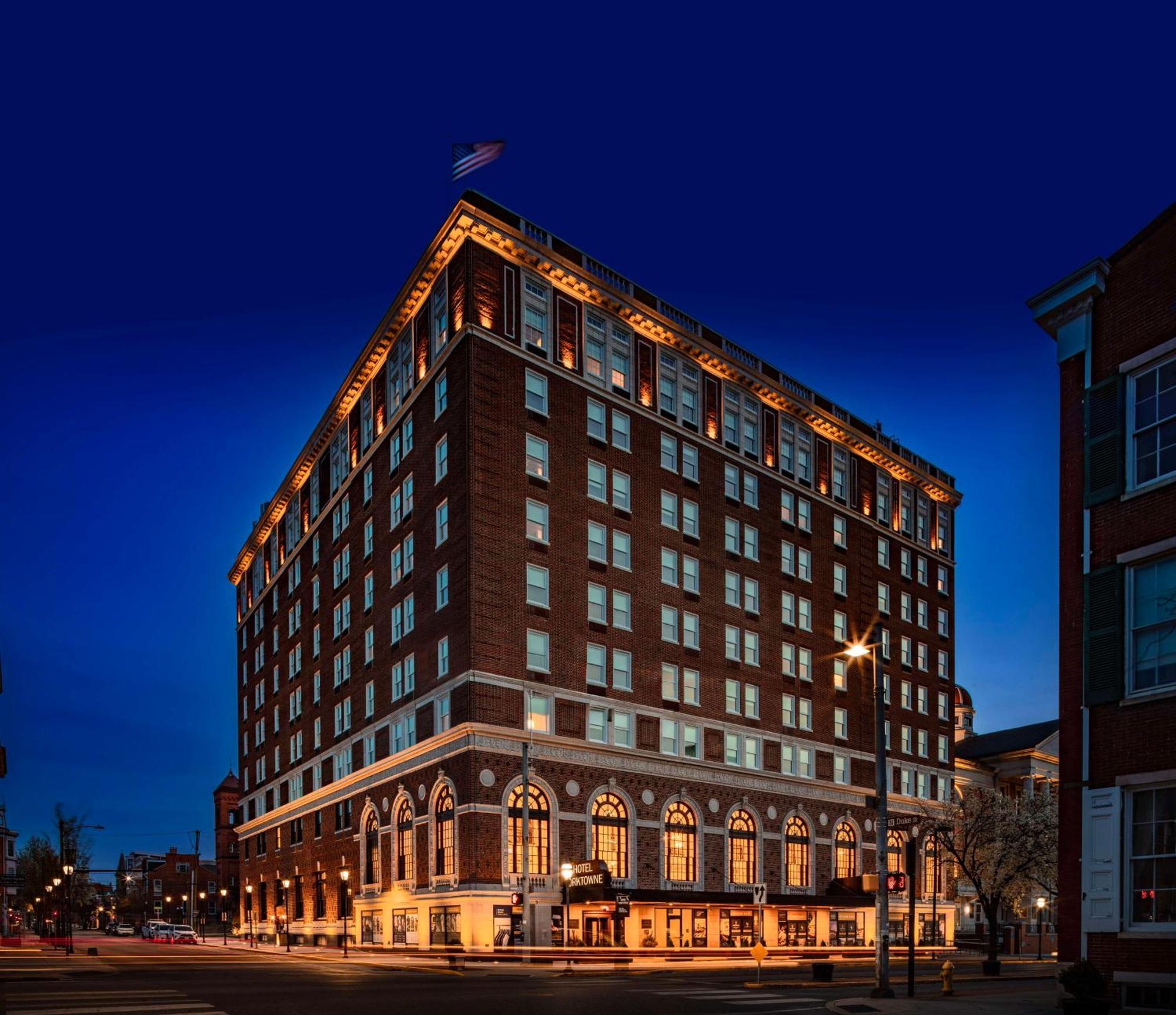 The Yorktowne Hotel, Tapestry Collection By Hilton Экстерьер фото